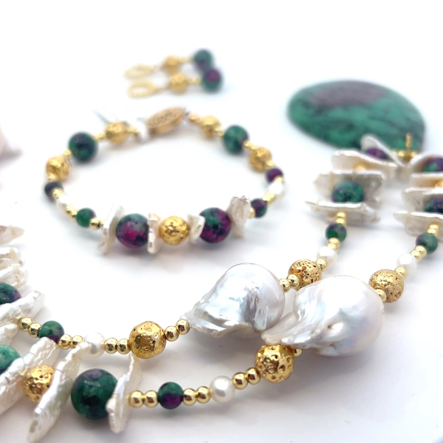 Semi-Precious Stone Set-ANYOLITE, PEARLS & LAVA